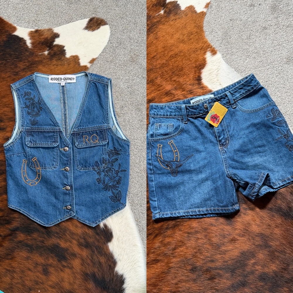 Rodeo Quincy Women's Blue Denim Vest - Embroidered Western Style